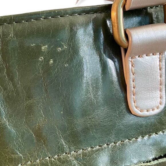 Aurielle Leather Silver & Green Purse - Picture 8 of 8